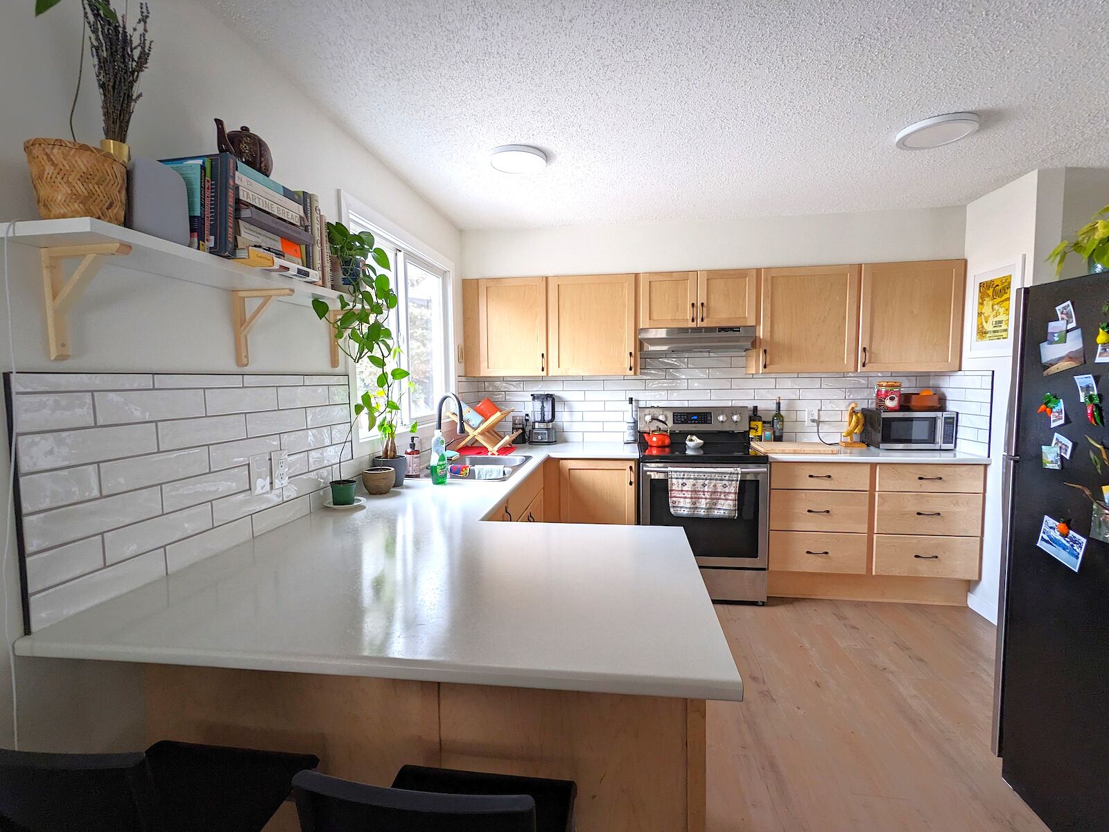 Calgary 2 bedrooms Townhouse for rent. Property photo: 498356-1