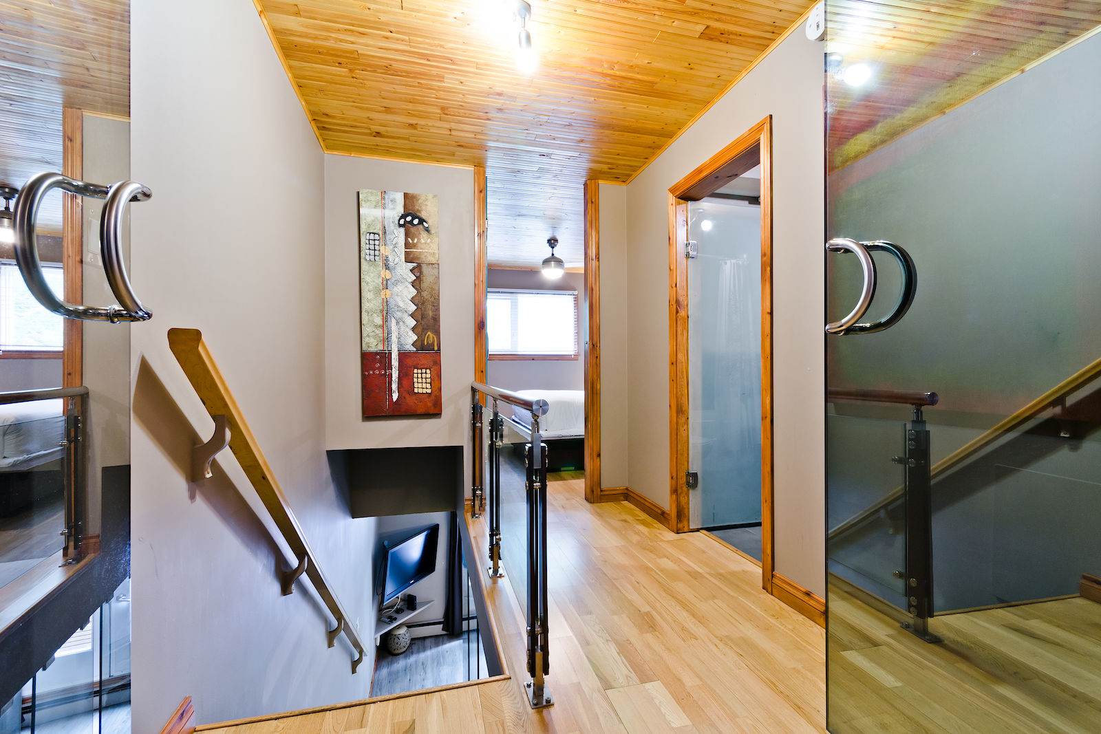 Calgary 2 bedrooms Apartment for rent. Property photo: 500757-1