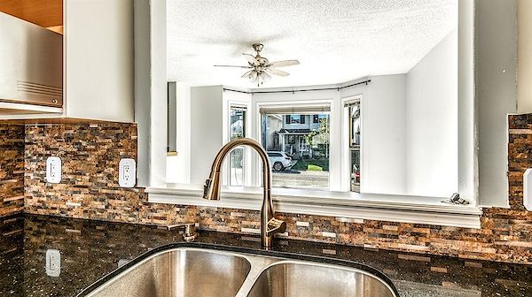 Calgary 3 bedrooms House for rent. Property photo: 501107-3