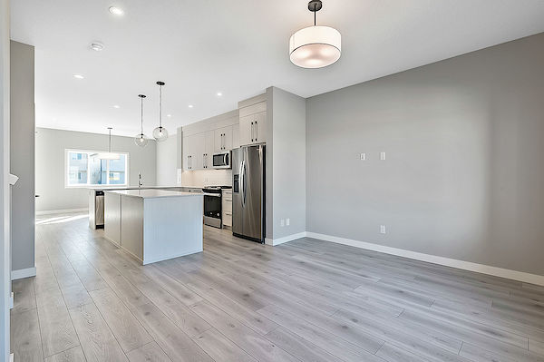 Calgary 3 bedrooms Main Floor for rent. Property photo: 502024-3