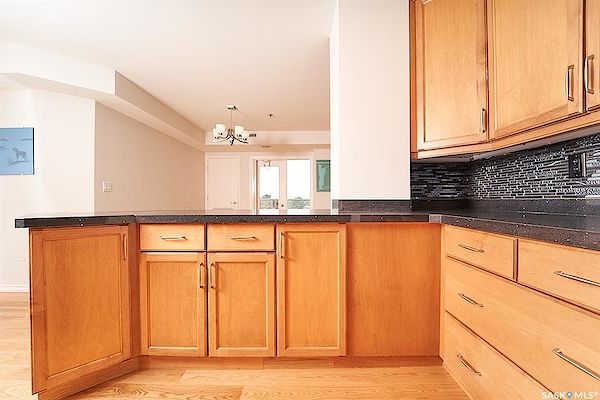 Saskatoon 2 bedrooms Condo Unit for rent. Property photo: 502190-3