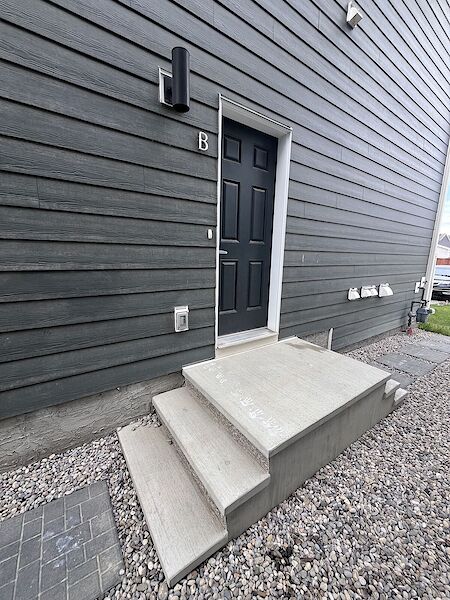 Calgary 2 bedrooms Basement for rent. Property photo: 503331-2