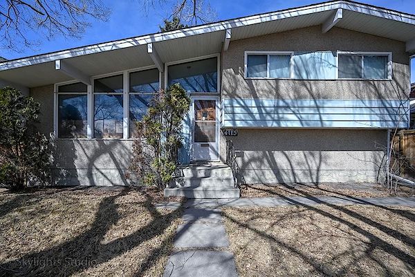Calgary 3 bedrooms Room For Rent for rent. Property photo: 504221-2