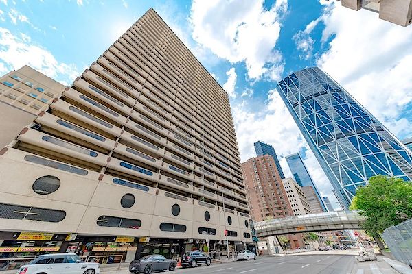 Calgary 1 bedroom Condo Unit for rent. Property photo: 504700-2