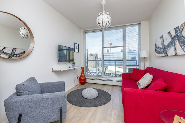 Calgary 1 bedroom Condo Unit for rent. Property photo: 505527-2