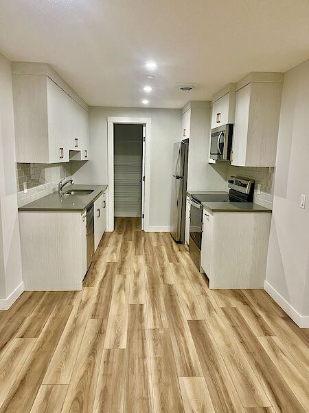 Calgary 1 bedroom Basement for rent. Property photo: 506334-2