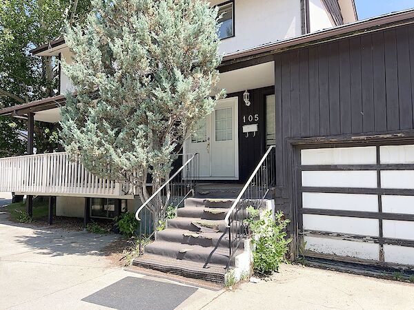Calgary 4 bedrooms Main Floor for rent. Property photo: 507055-2