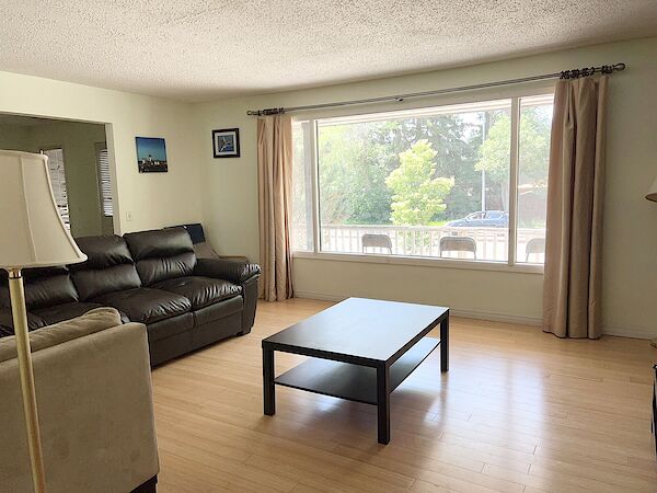 Calgary 4 bedrooms Main Floor for rent. Property photo: 507055-3