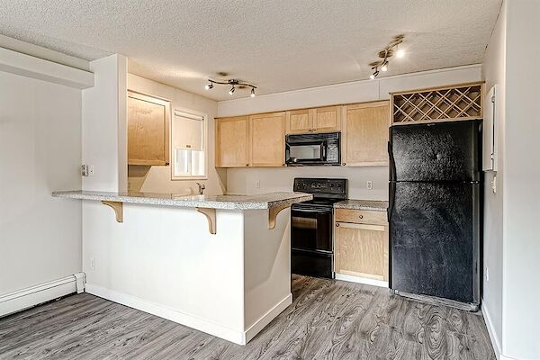 Calgary 1 bedroom Apartment for rent. Property photo: 507832-3