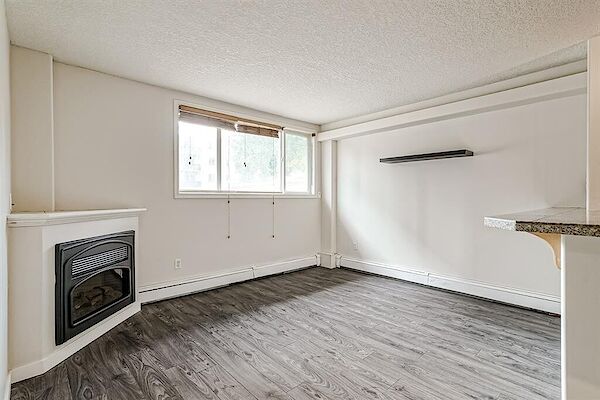 Calgary 1 bedroom Apartment for rent. Property photo: 507832-2