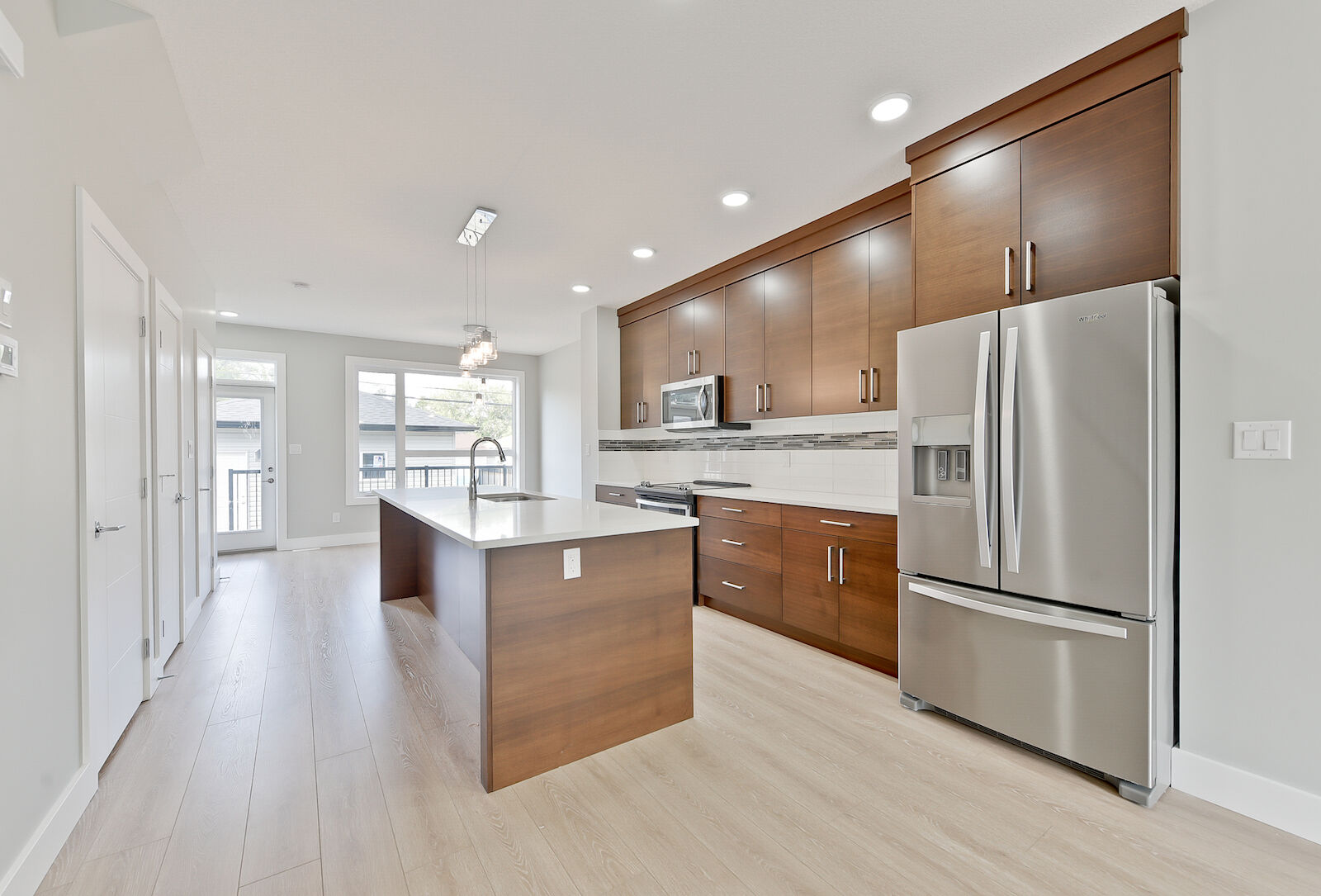 Edmonton 3 + Den bedrooms House for rent. Property photo: 508054-1