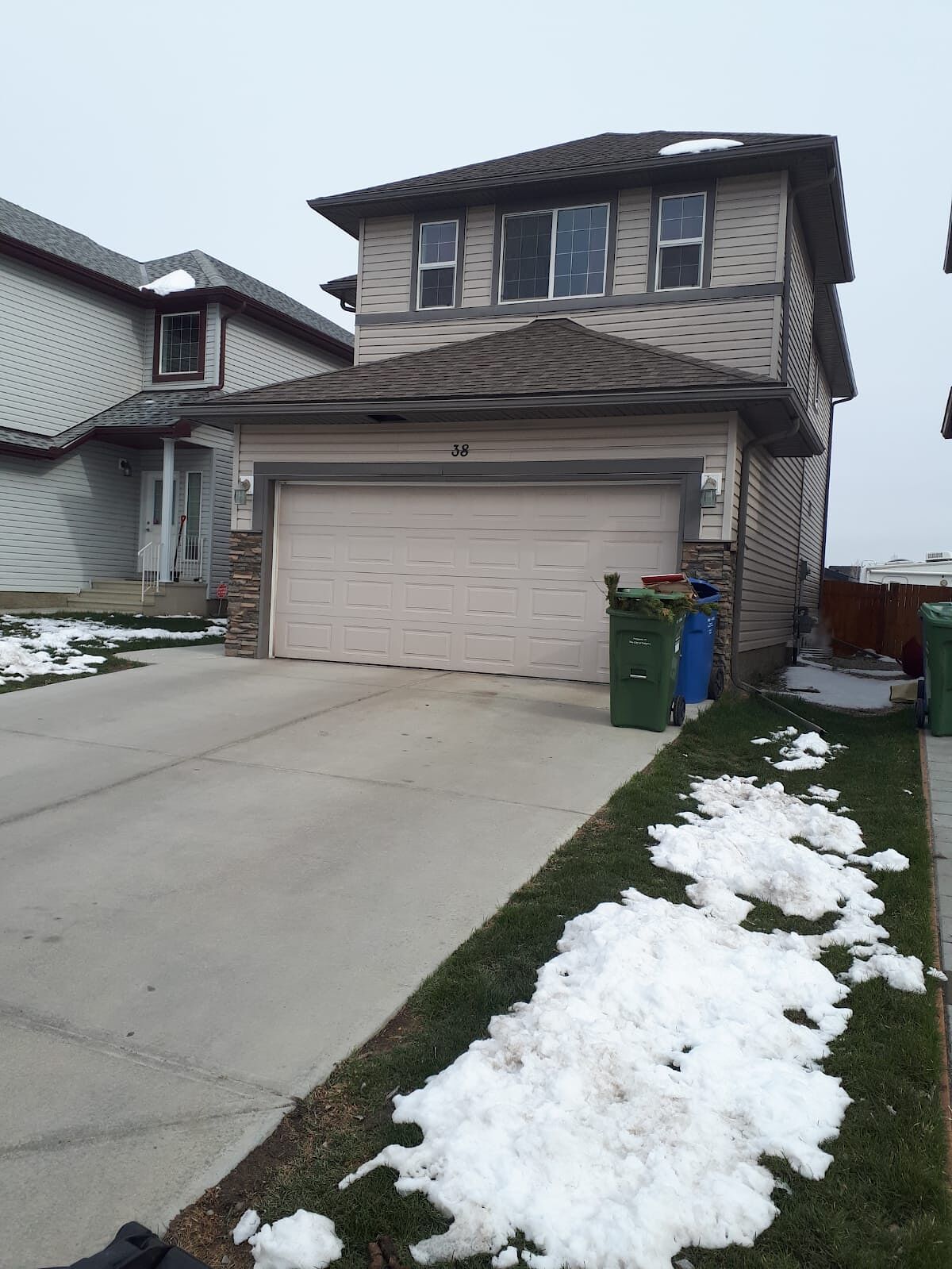 Calgary 2 bedrooms Basement for rent. Property photo: 508549-1