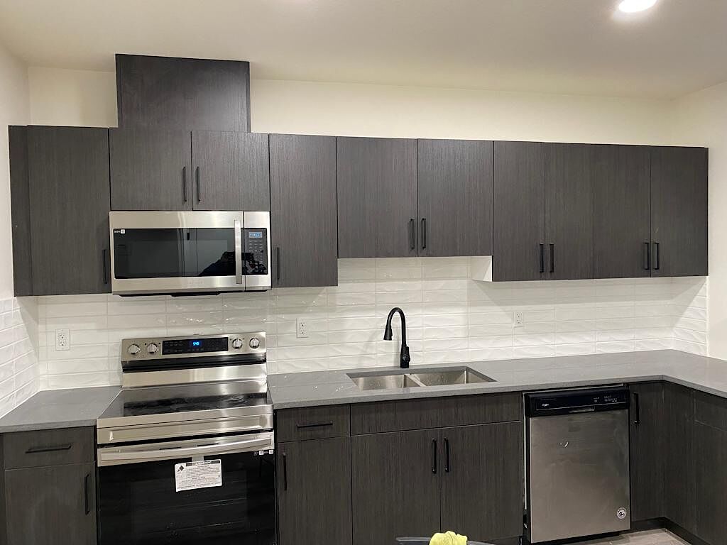 Edmonton 2 bedrooms Basement for rent. Property photo: 508858-1
