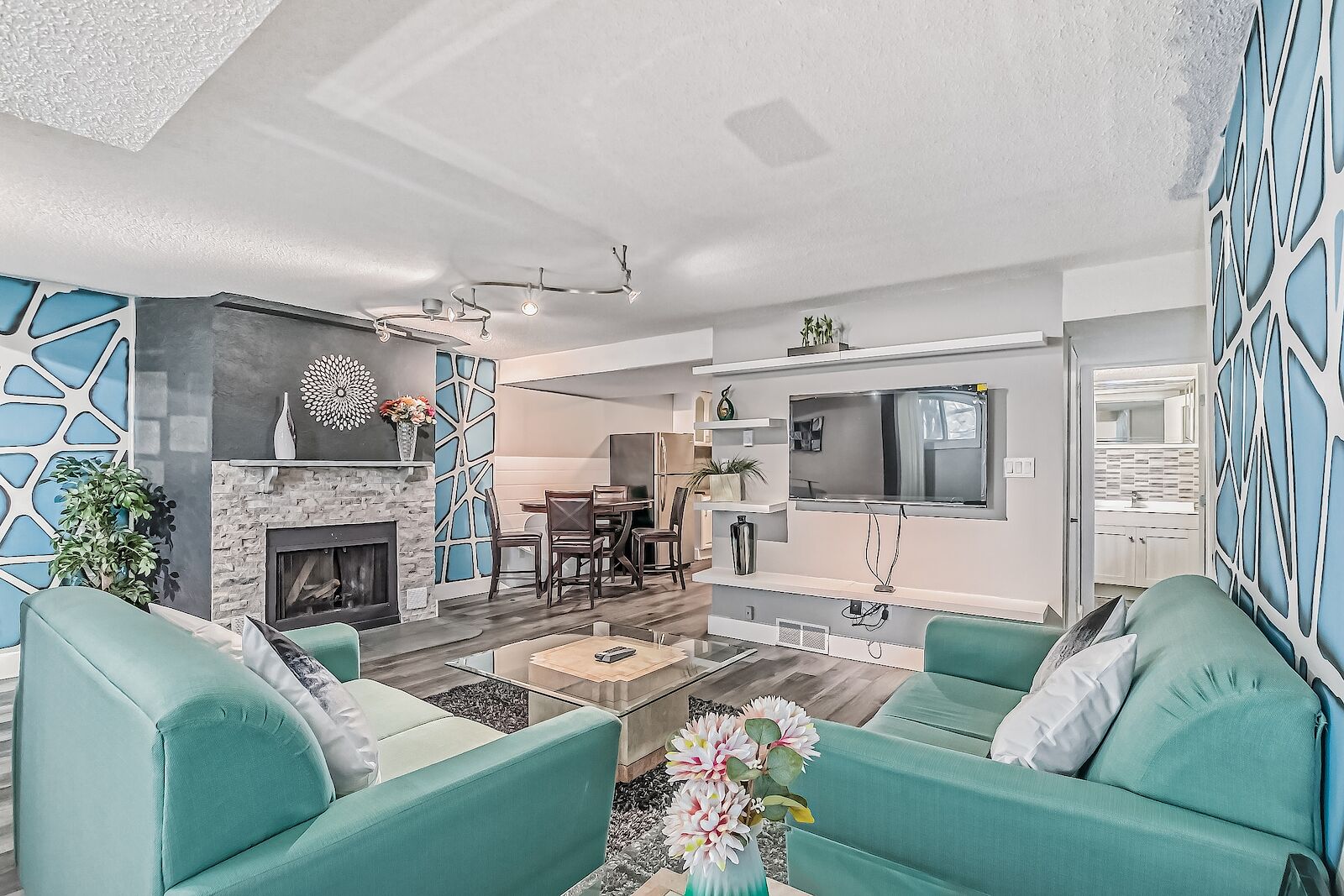 Calgary 2 bedrooms Basement for rent. Property photo: 510156-1