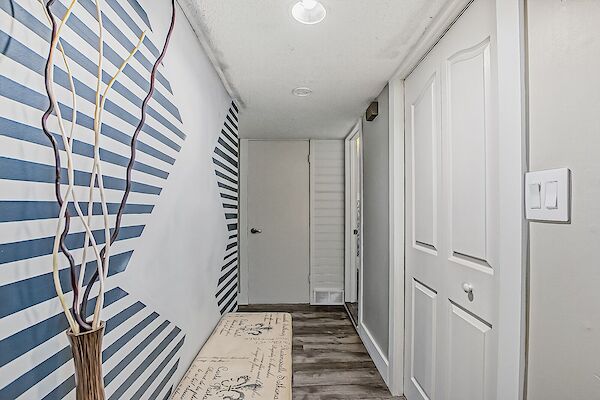 Calgary 2 bedrooms Basement for rent. Property photo: 510156-2