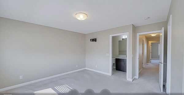 Calgary 3 + Den bedrooms House for rent. Property photo: 510285-3