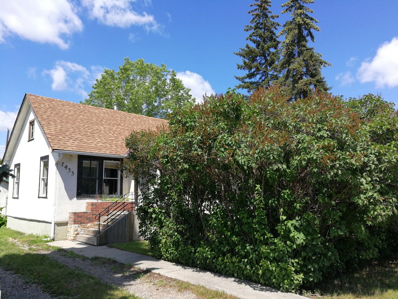 Calgary 2 bedrooms House for rent. Property photo: 511998-1