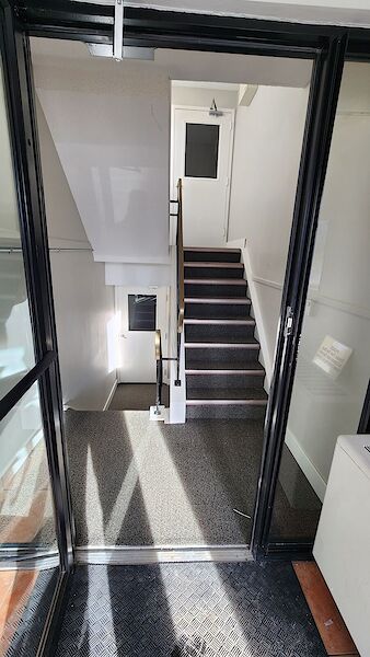 Calgary 1 bedroom Apartment for rent. Property photo: 512463-2