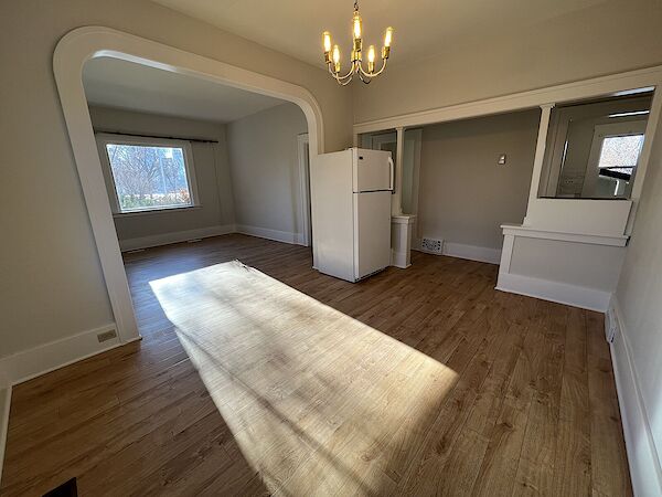 Calgary 3 bedrooms House for rent. Property photo: 513716-3
