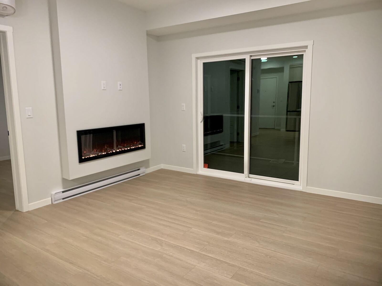 Calgary 1 bedroom Apartment for rent. Property photo: 513934-1