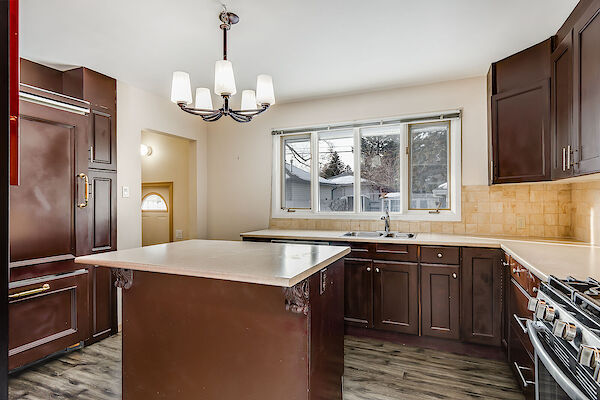 Calgary 2 + Den bedrooms House for rent. Property photo: 514338-2