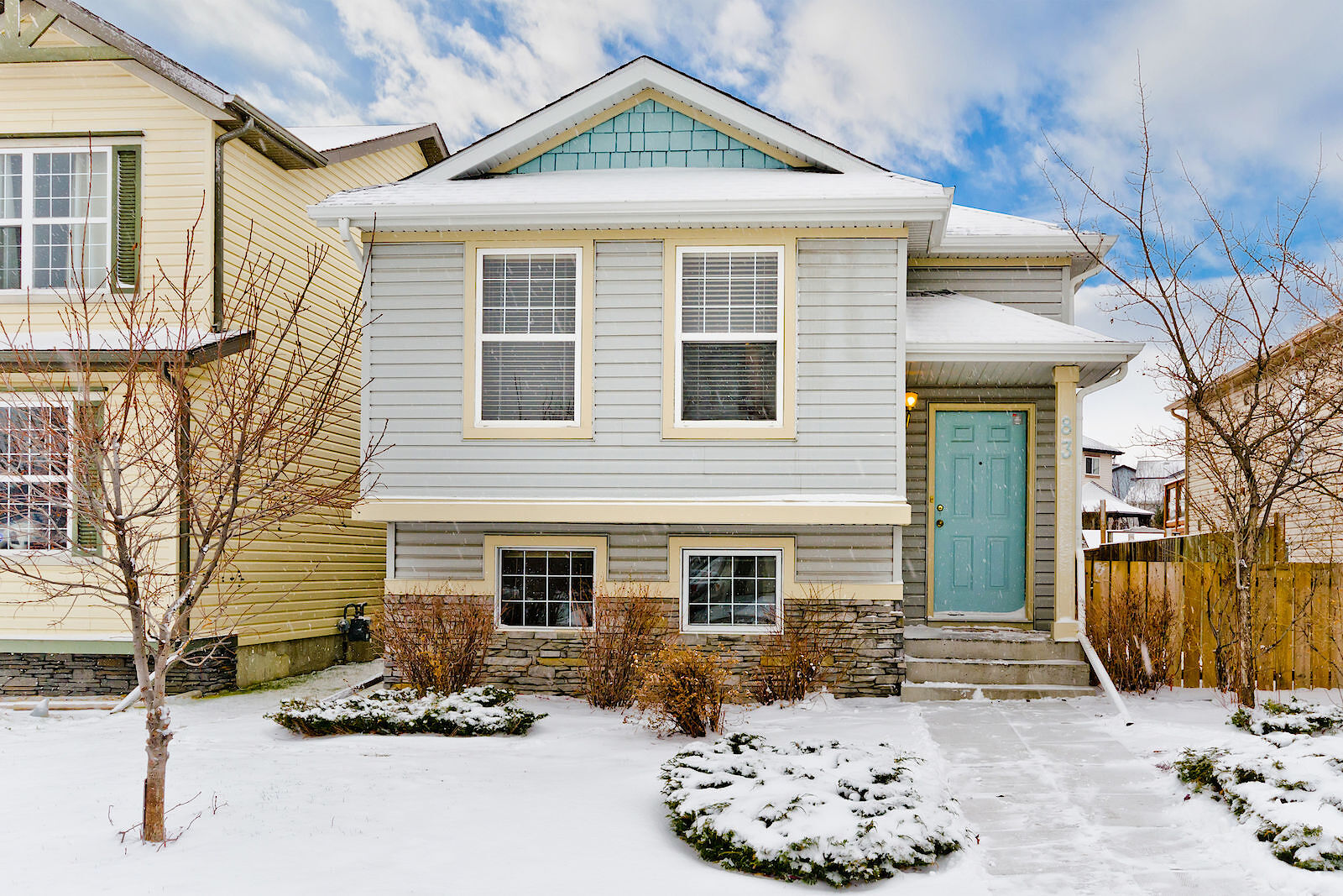 Calgary 2 bedrooms Main Floor for rent. Property photo: 514989-1