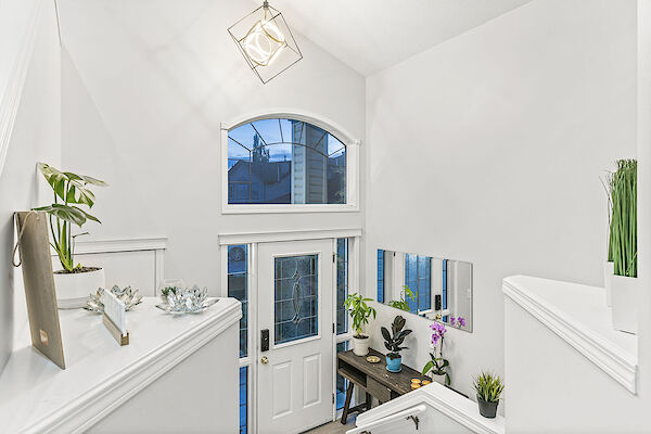 Calgary 4 bedrooms House for rent. Property photo: 515447-2