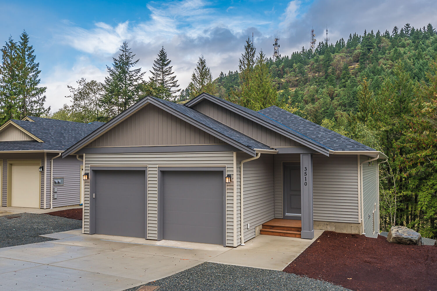 Nanaimo 3 bedrooms Apartment for rent. Property photo: 515785-1
