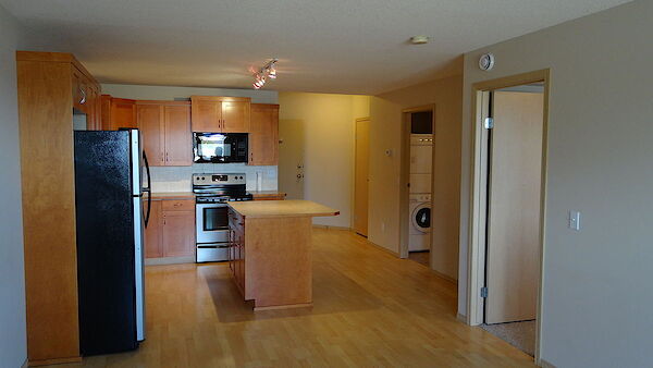 High River 1 bedroom Condo Unit for rent. Property photo: 517102-3