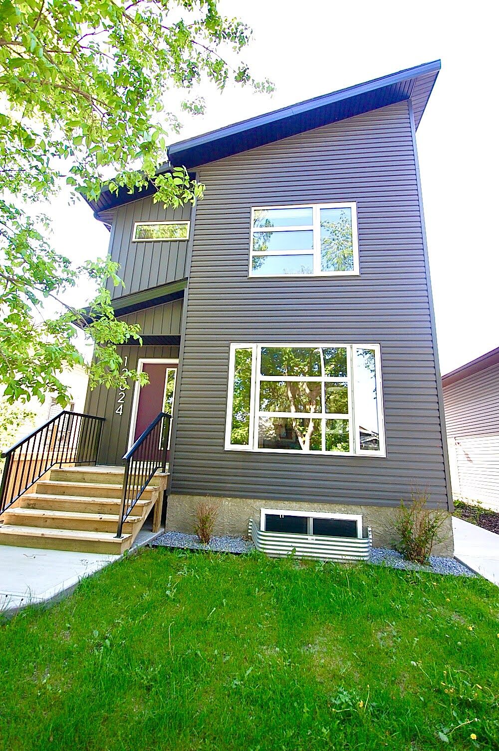 Edmonton 2 bedrooms Duplex for rent. Property photo: 517432-1