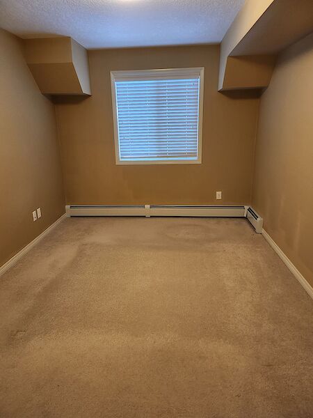 Calgary 2 bedrooms Condo Unit for rent. Property photo: 518704-2
