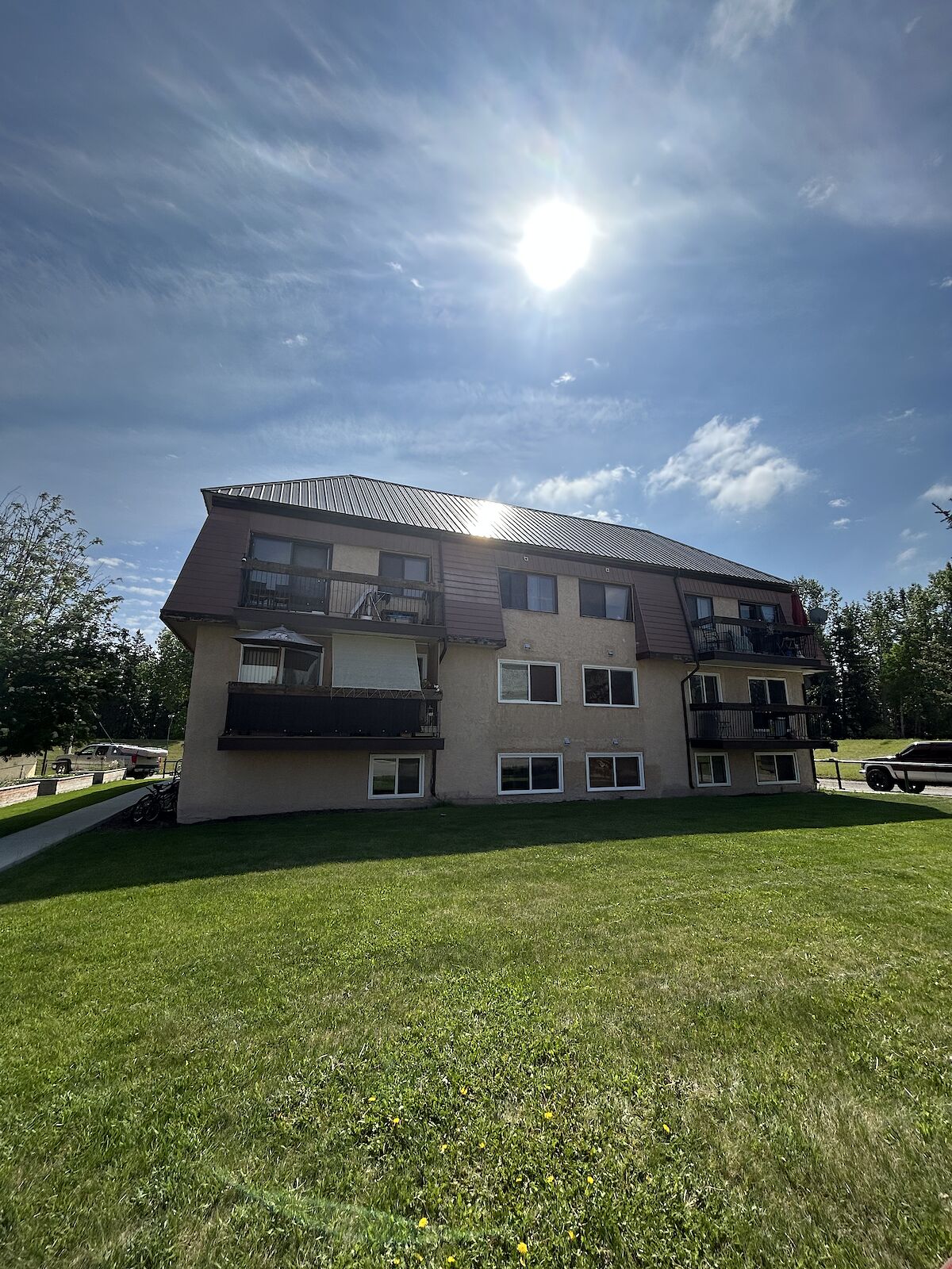 Sundre 1 bedroom Apartment for rent. Property photo: 519537-1