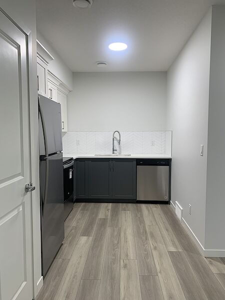 Calgary 1 bedroom Basement for rent. Property photo: 519949-2