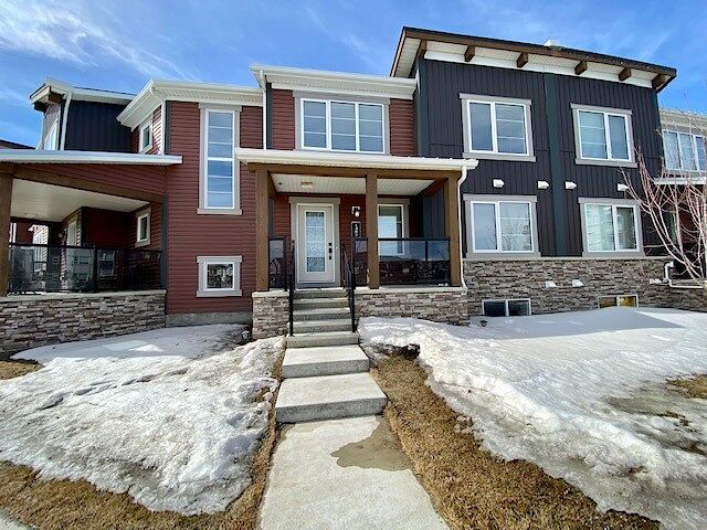 Calgary 3 bedrooms Townhouse for rent. Property photo: 521604-1
