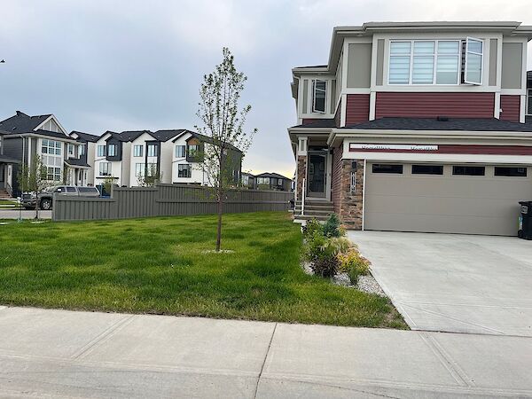 Edmonton 3 + Den bedrooms House for rent. Property photo: 521723-3