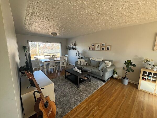 Calgary 3 bedrooms House for rent. Property photo: 521921-3