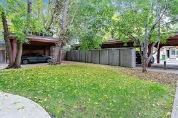 Calgary 2 bedrooms Condo Unit for rent. Property photo: 522447-2