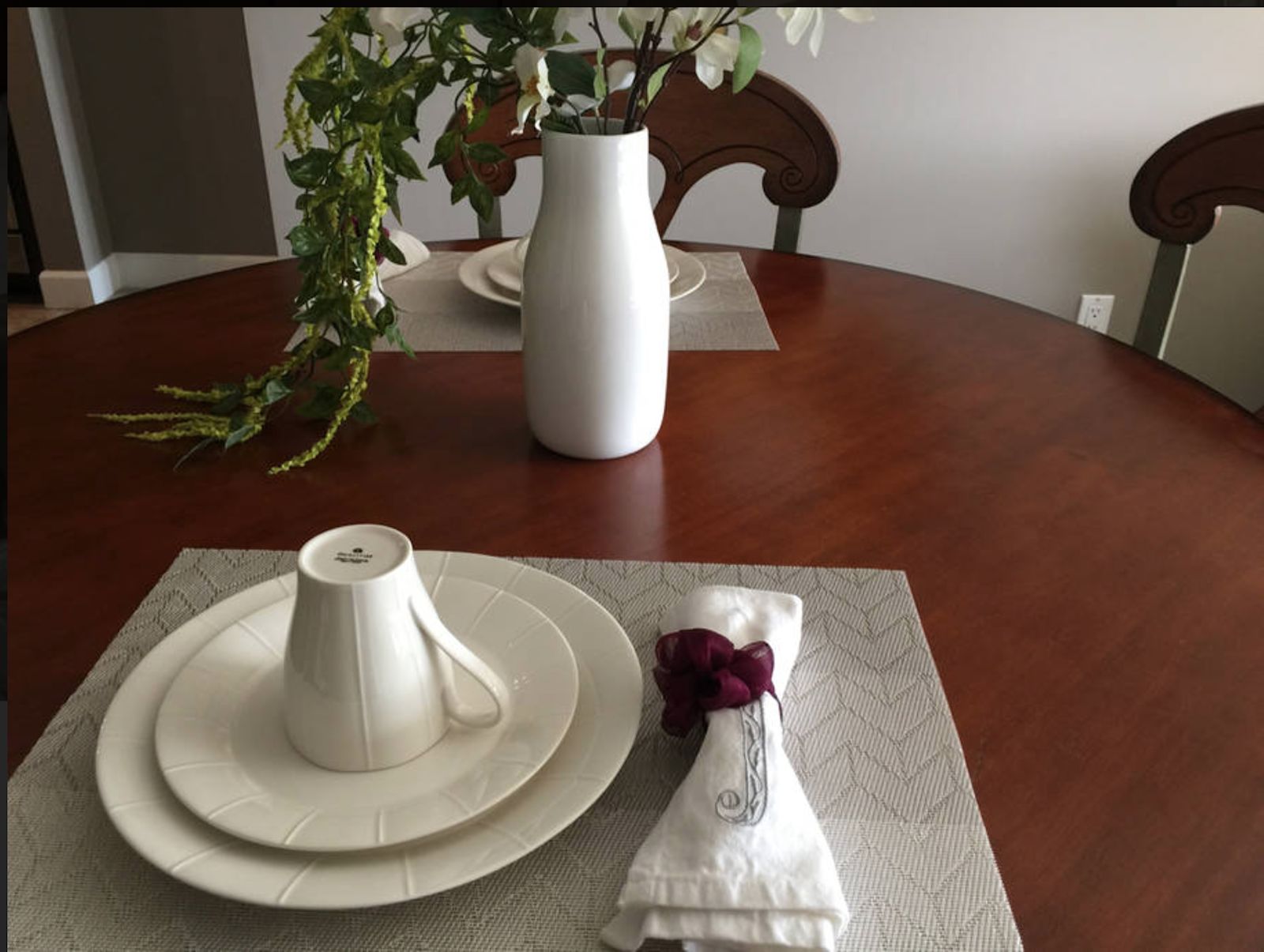 Calgary 1 bedroom Condo Unit for rent. Property photo: 52312-1