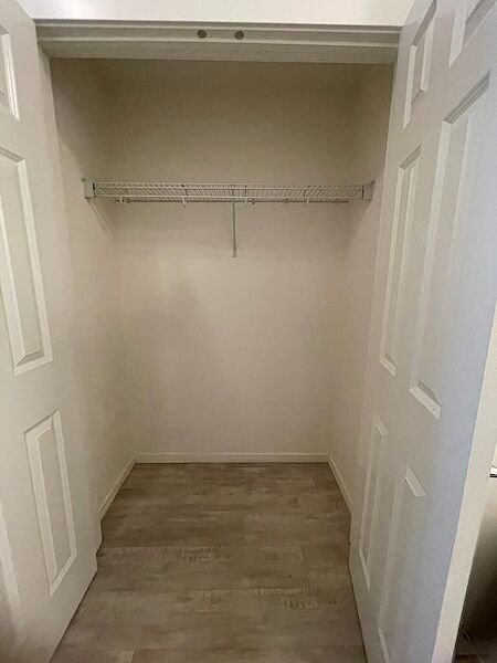 Calgary 1 bedroom Condo Unit for rent. Property photo: 523201-3