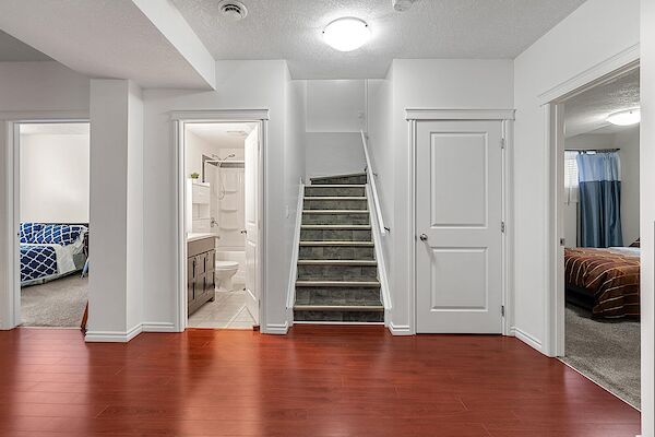 Calgary 2 + Den bedrooms Basement for rent. Property photo: 523770-3