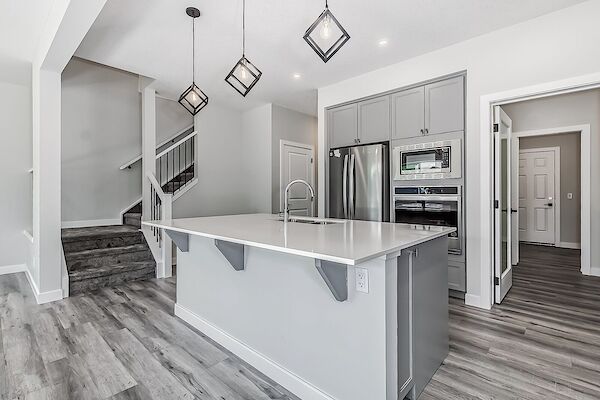 Calgary 4 + Den bedrooms House for rent. Property photo: 524291-2