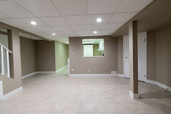 Calgary 1 bedroom Basement for rent. Property photo: 524559-2