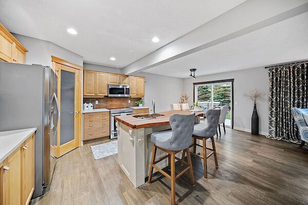 Cochrane 3 bedrooms House for rent. Property photo: 525405-3