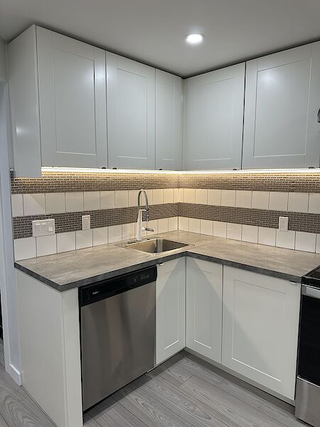 Airdrie 2 bedrooms Basement for rent. Property photo: 525963-2