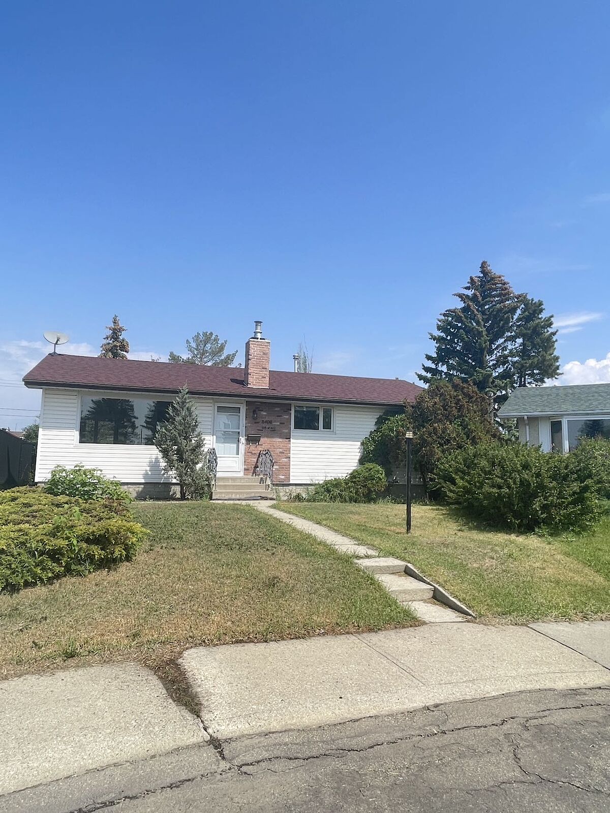 Edmonton 3 bedrooms Main Floor for rent. Property photo: 526139-1