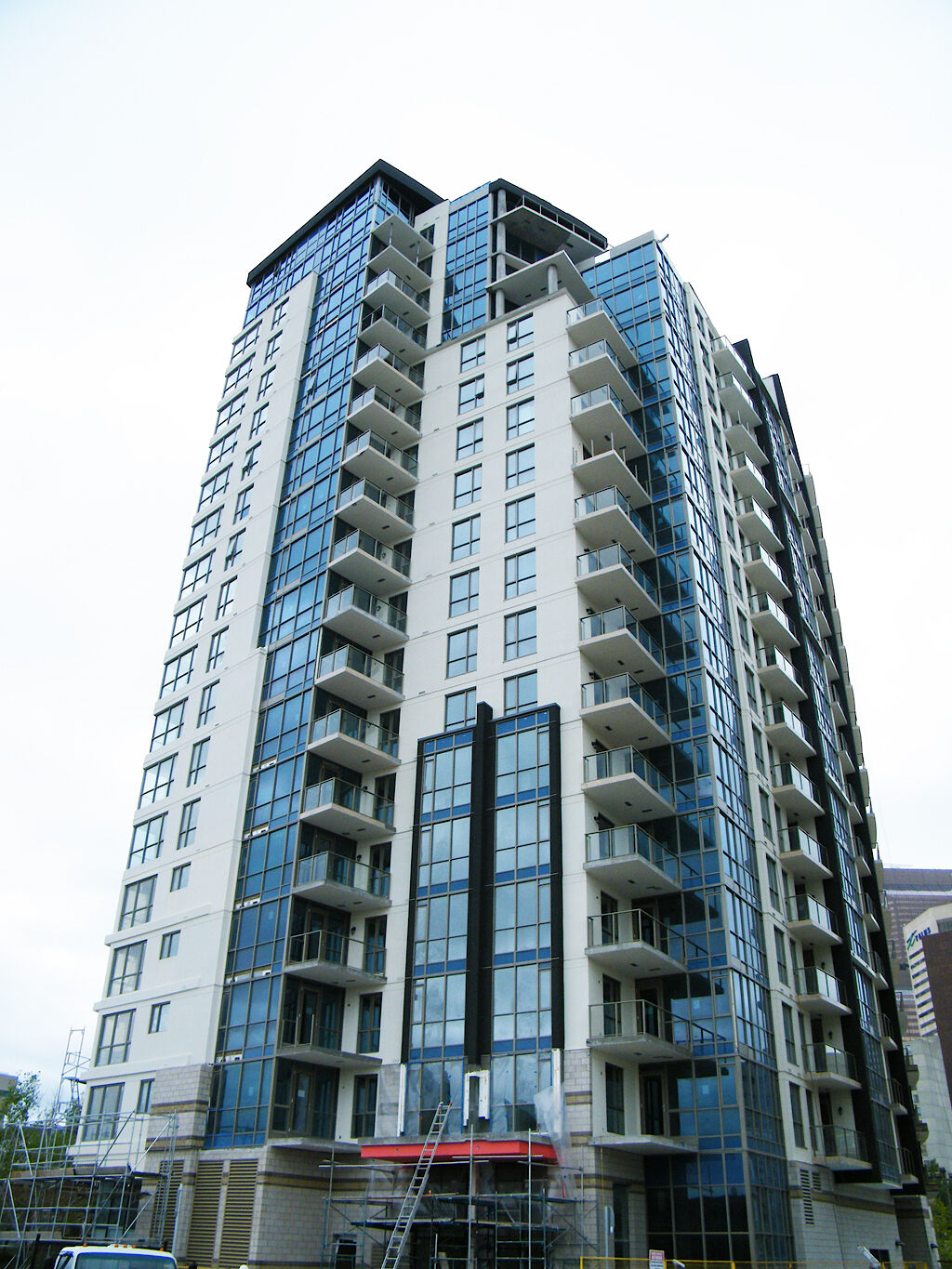 Calgary 1 bedroom Condo Unit for rent. Property photo: 526265-1