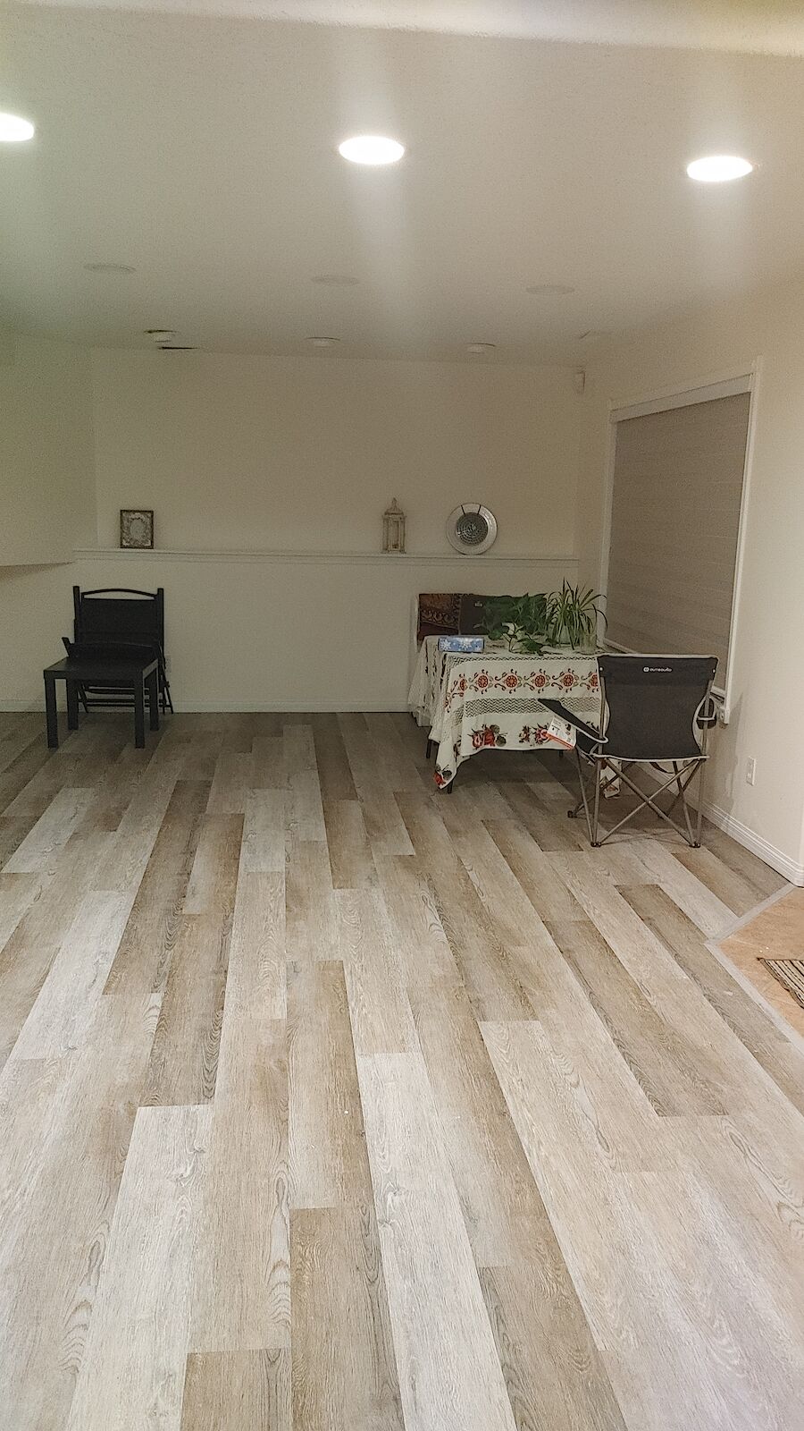 Calgary 1 bedroom Basement for rent. Property photo: 526515-1