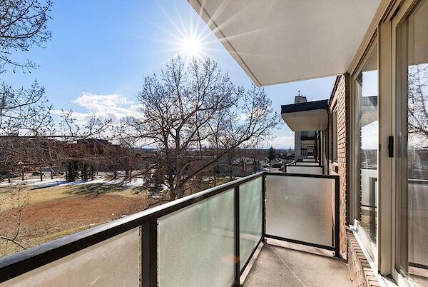 Calgary 1 bedroom Condo Unit for rent. Property photo: 526847-3