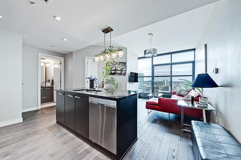 Unit+IS+furnished+as+per+pictures+ Calgary 1 bedroom Condo Unit for rent. Property photo: 527090-1