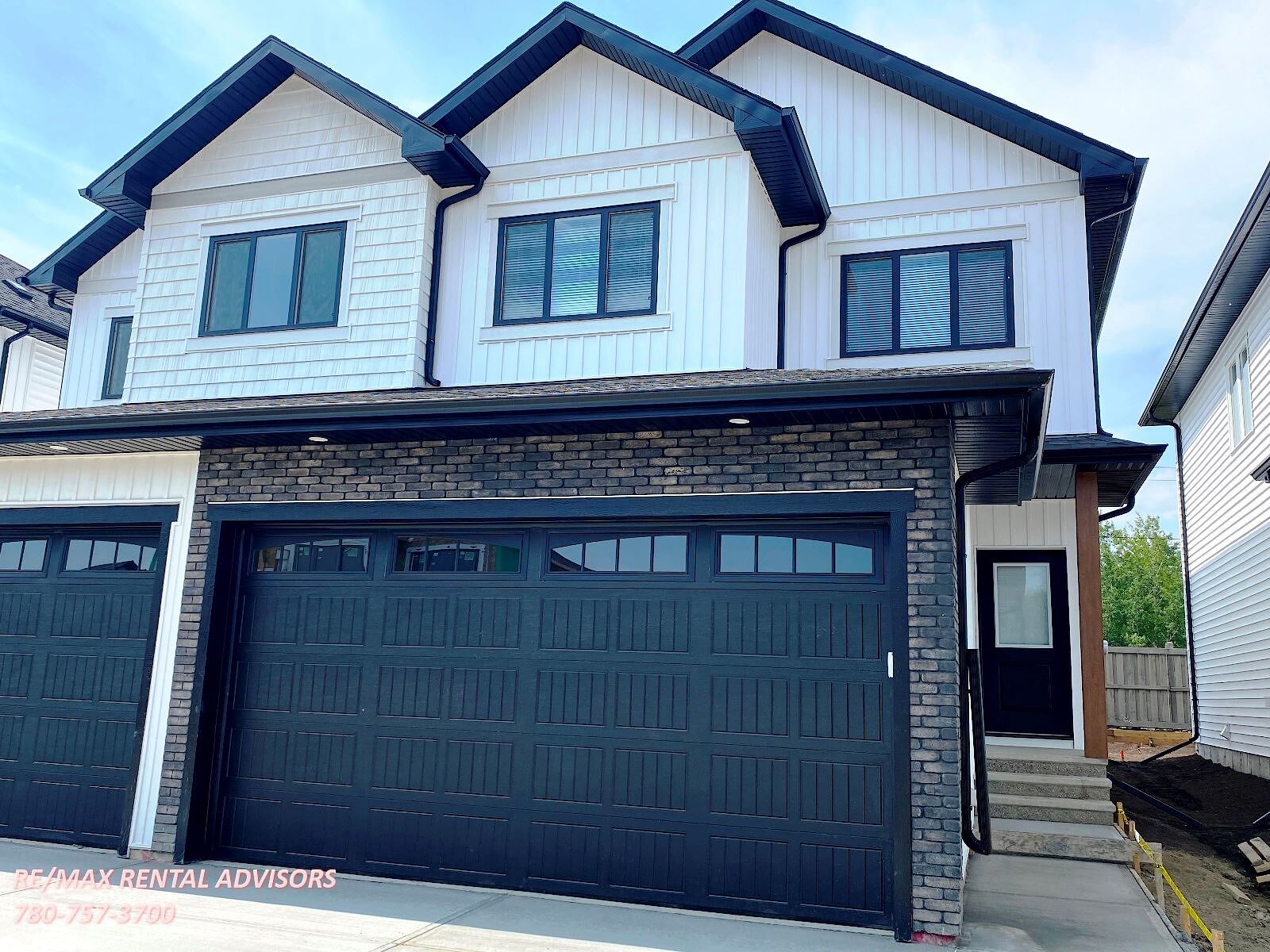 Edmonton 3 bedrooms Duplex for rent. Property photo: 527121-1